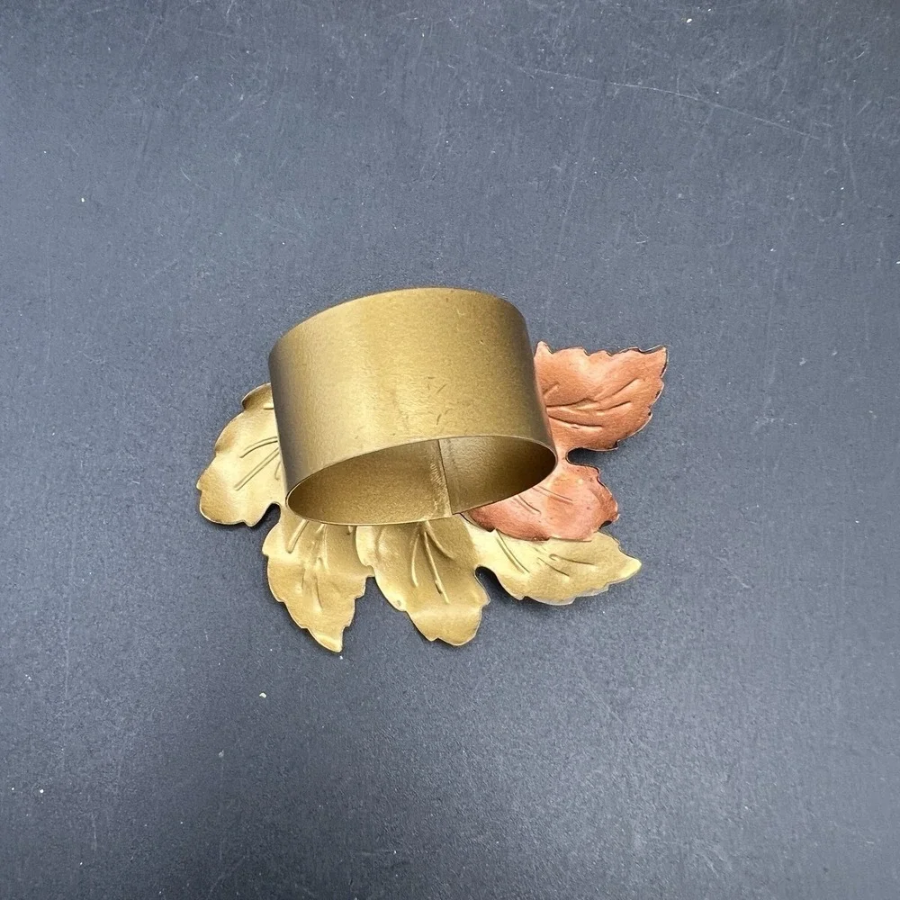 8 Metal Maple Leaf Napkin Rings Holders Brown/Gold-Tone Colors Autumn Fall
